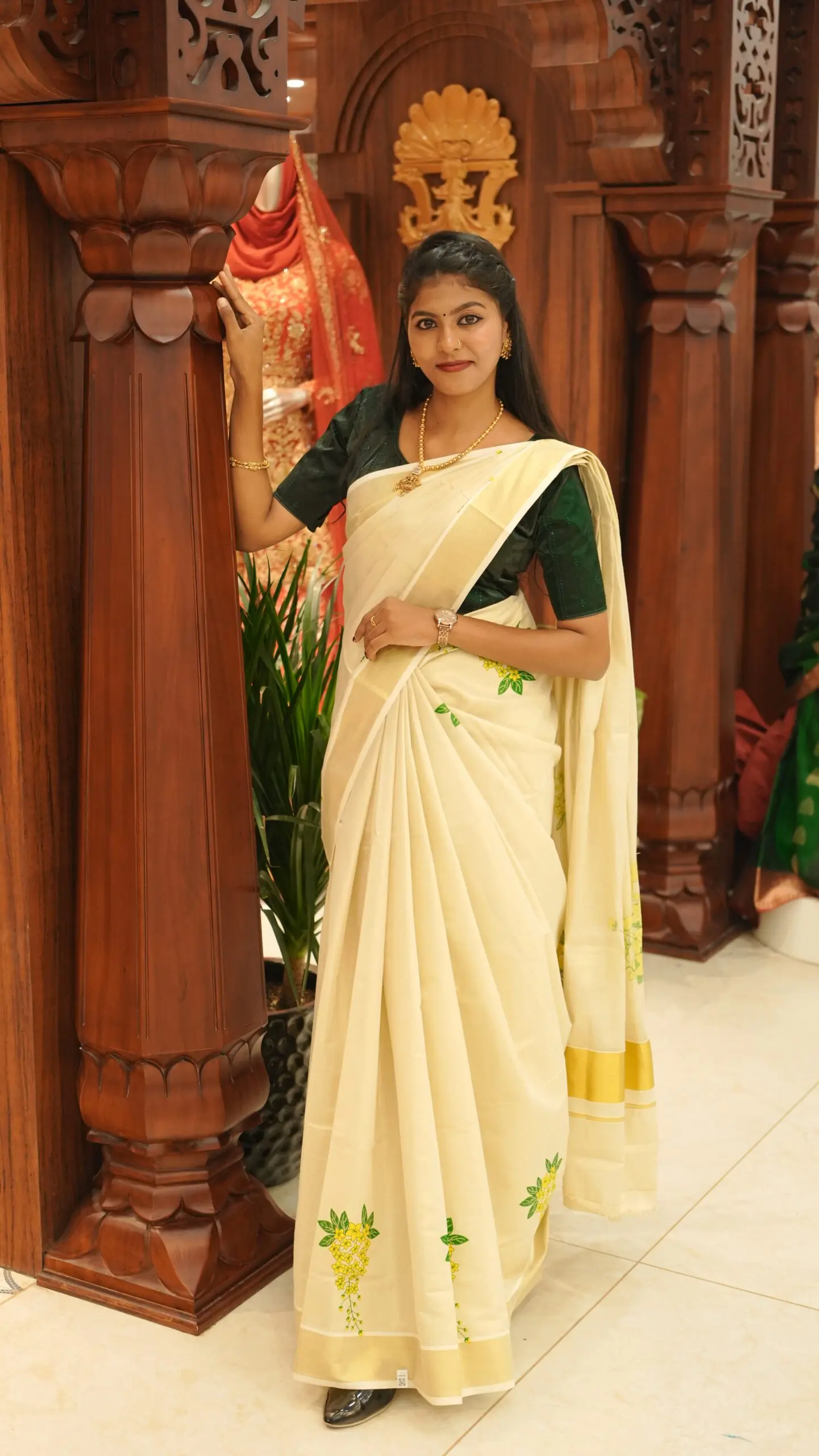 Vishu Special Sett Saree - Image 2