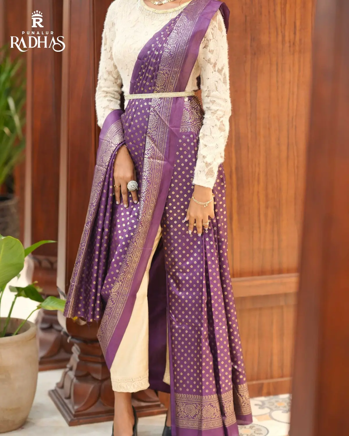 Vichitra Silk Saree - Image 2