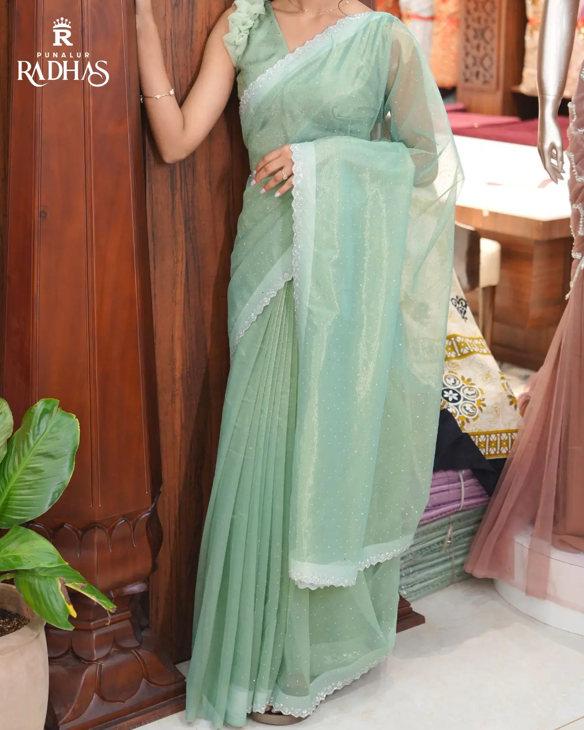 Fancy Saree - Image 4