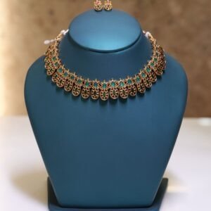 antique style choker necklace set
