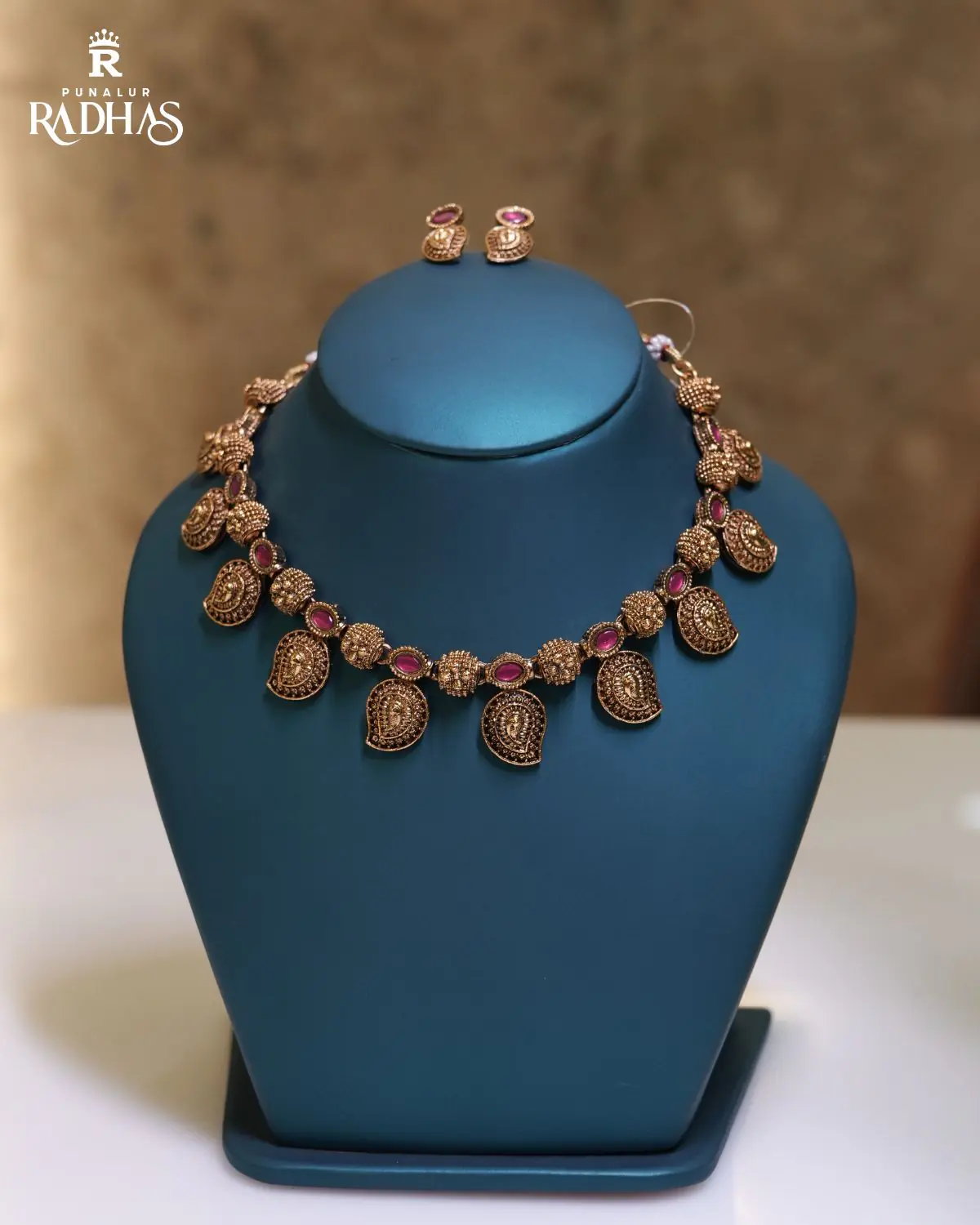 Antique Lakshmi Mango Necklace - Image 2