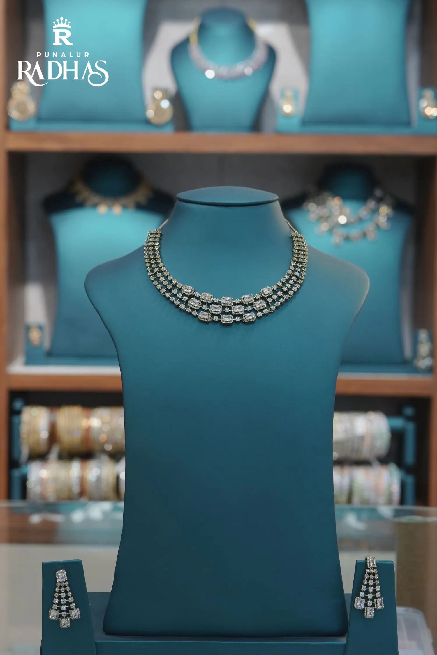 AD stone necklace